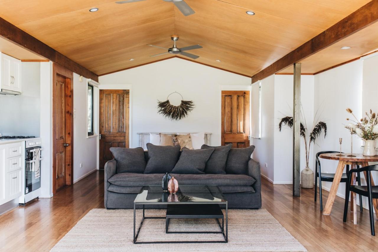 Worrowing Jervis Bay Hotel Huskisson Bagian luar foto